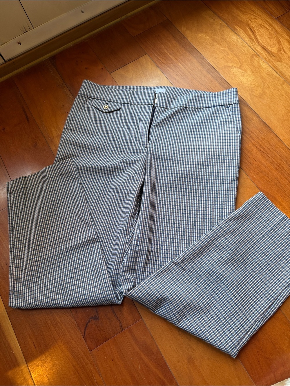 LOFT Checked Capris